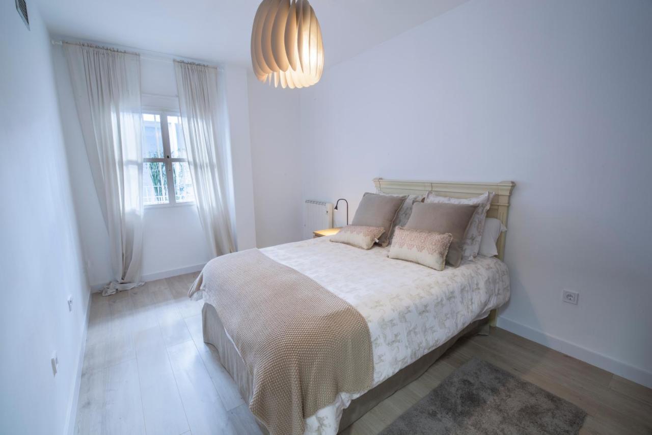 El Apartamento De Rosi Seville Ngoại thất bức ảnh