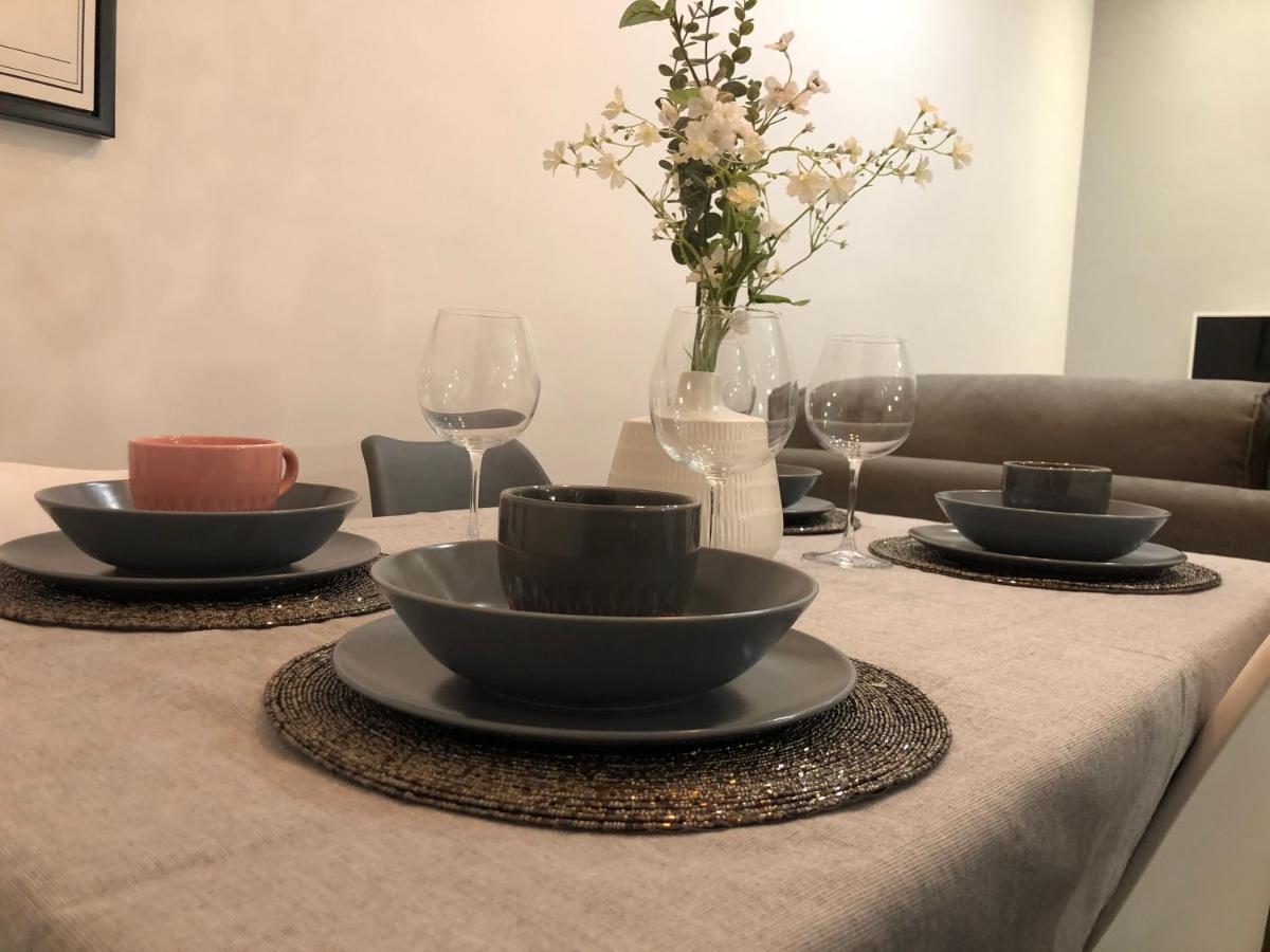 El Apartamento De Rosi Seville Ngoại thất bức ảnh